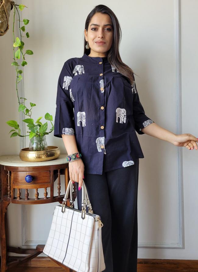 Cotton Navy Blue Casual Wear Printed Readymade Peplum Top